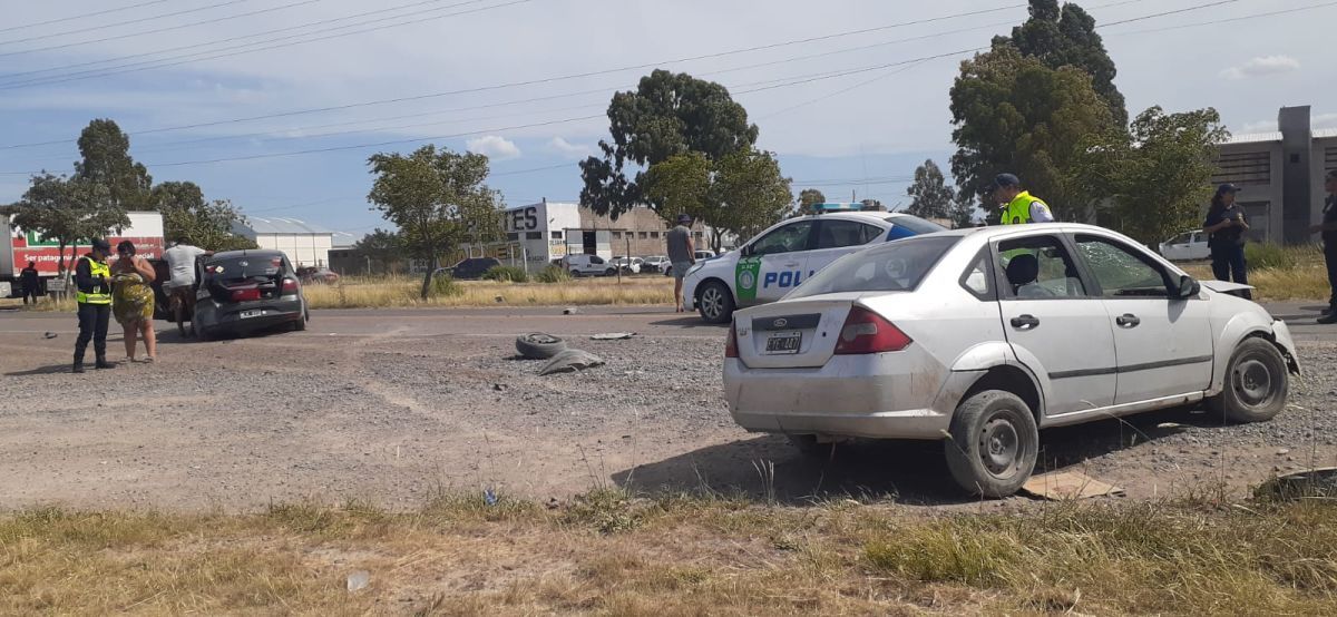 Tremendo Accidente Con Varios Chicos Heridos En El Parque Industrial