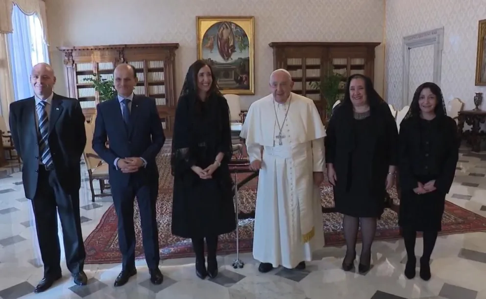 Video Victoria Villarruel Fue Recibida Por El Papa Francisco En El