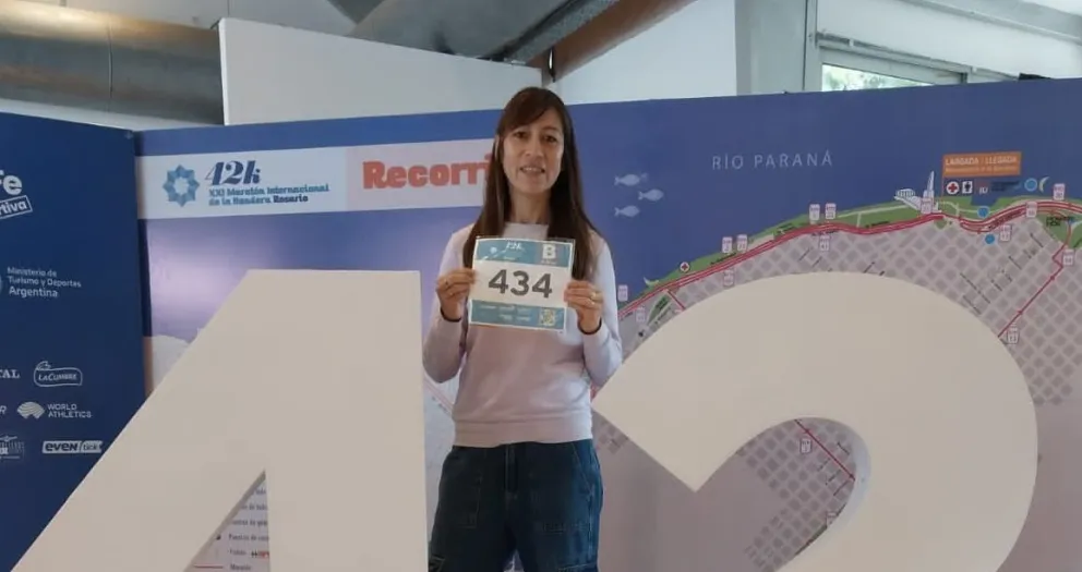 Natalia Albornoz se coronó en la “21° Maratón Internacional de la Bandera”