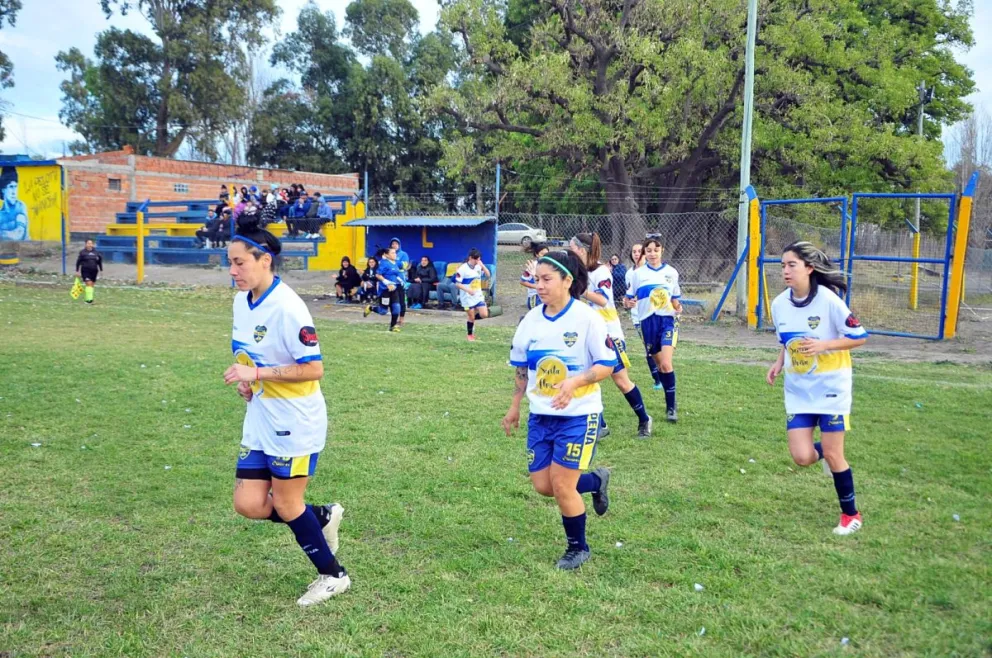 En un cierre caliente Peña pasó a la final y se mide con Maragatas en la búsqueda del título