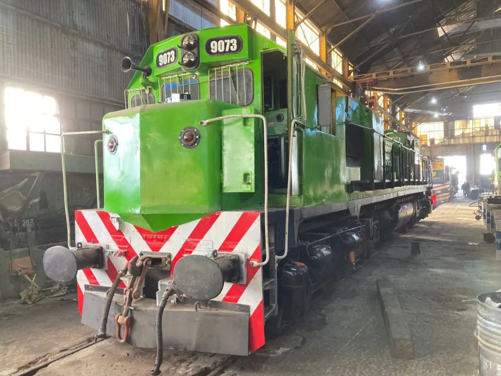 A pesar de las demoras el proyecto del servicio de tren de cargas sigue a todo vapor