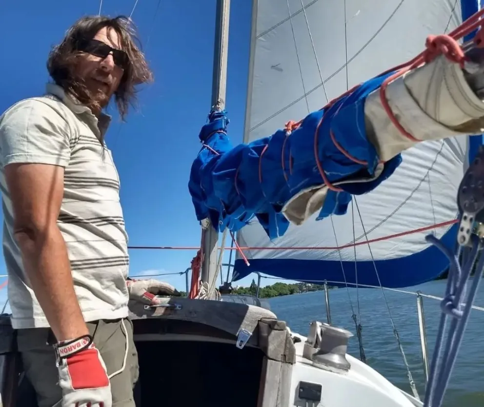 Un viedmense dejó el taller mecánico y cruzó el Atlántico en velero