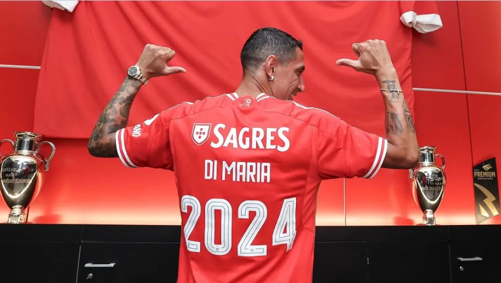 Di María fue presentado en Benfica con un emotivo recibimiento