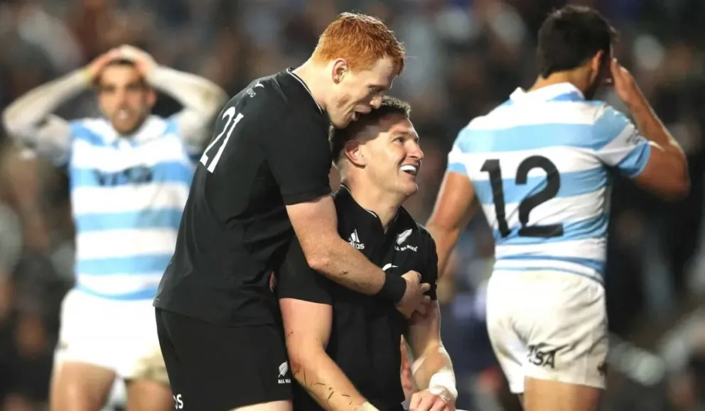Los All Blacks barrieron a los Pumas en Mendoza