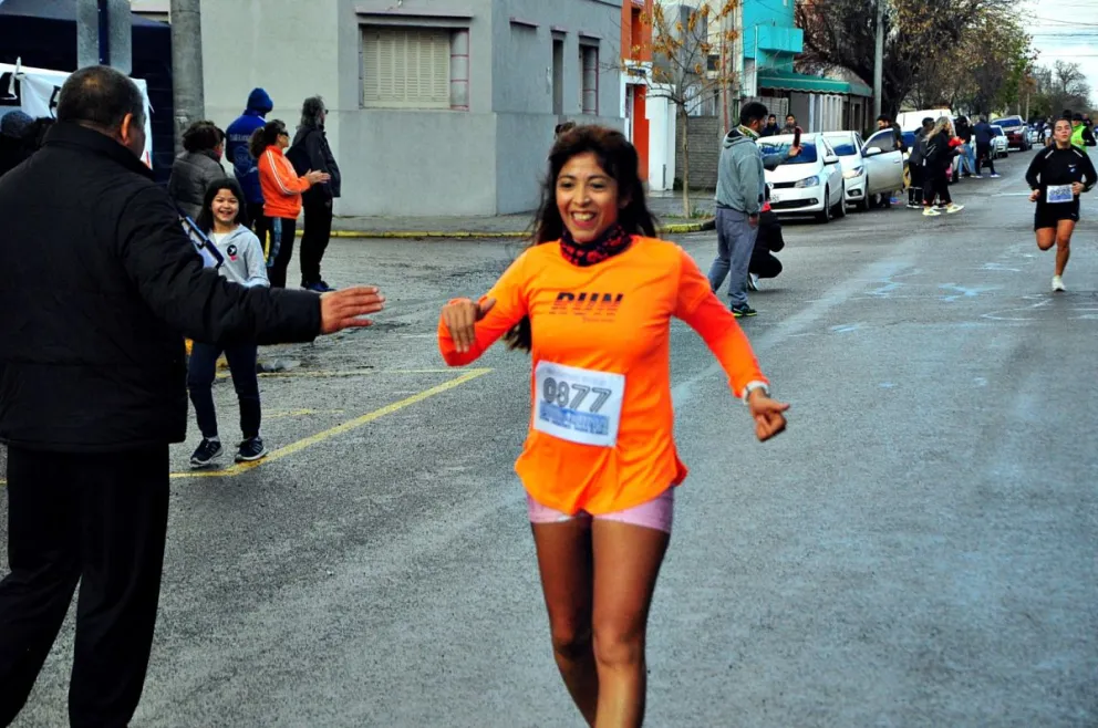 Carrera Aniversario postergada. 