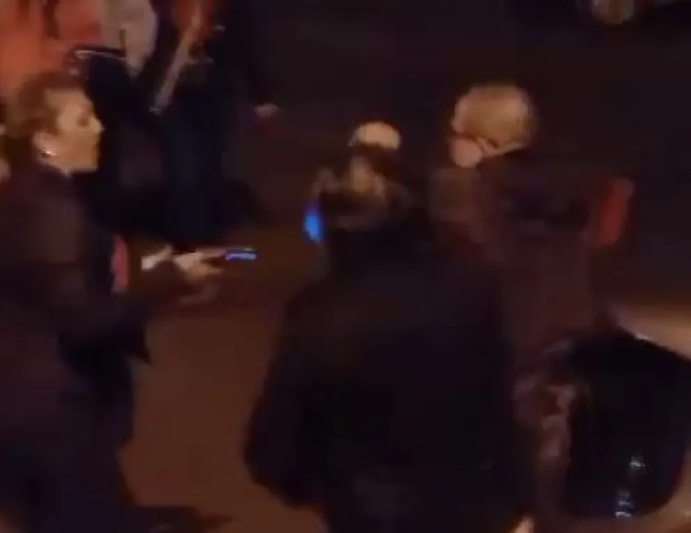 Se conocieron tremendos videos del ataque al joven que perdió un ojo