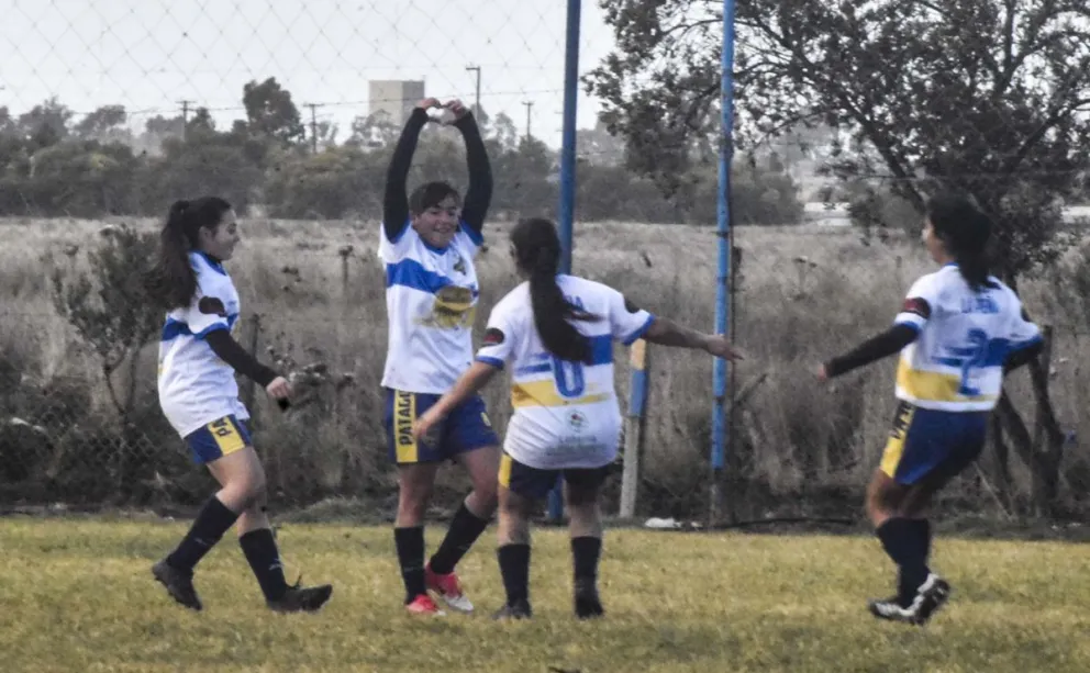 Peña se quedó con la primera final del femenino