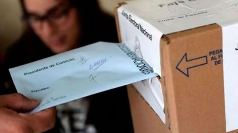 Elecciones 2023: de cuánto es la multa por no votar y quiénes están exentos de pagarla