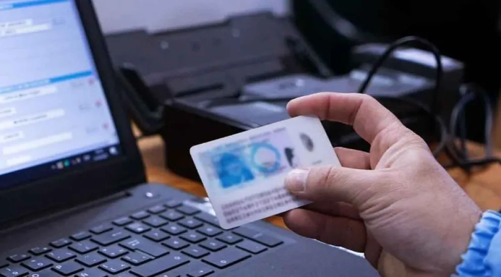 Villagrán y estafas con el padrón electoral: "Nunca se les van a pedir datos de tarjetas"