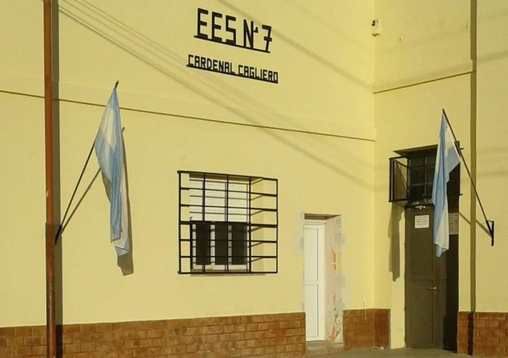 Policía Comunal recuperó las netbook robadas en la Escuela Secundaria N°7