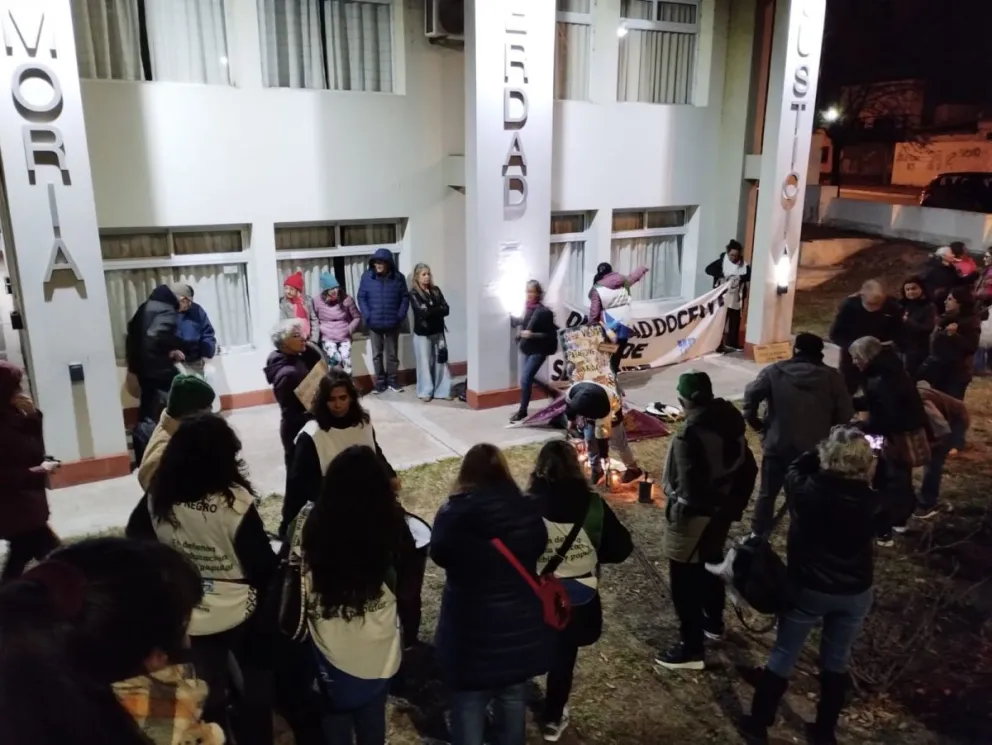  El pueblo conmemoró el 47° aniversario de la Noche del Apagón 
