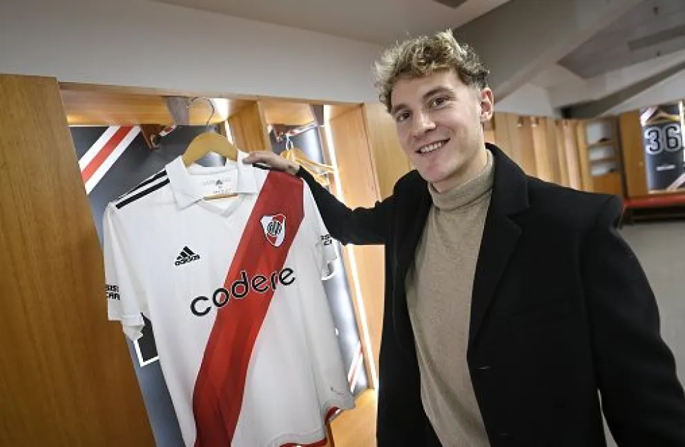 Facundo Colidio fue presentado como nuevo refuerzo de River