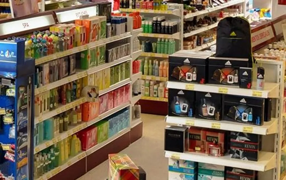Una mechera salió con olor a perfume de un supermercado