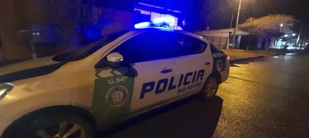 ¿El policía que salió en calzoncillo se equivocó de hombre?