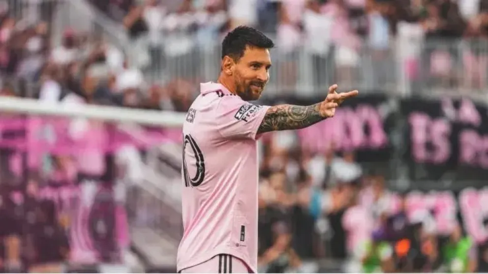 Lionel Messi revela su faceta de superhéroe en un enigmático festejo