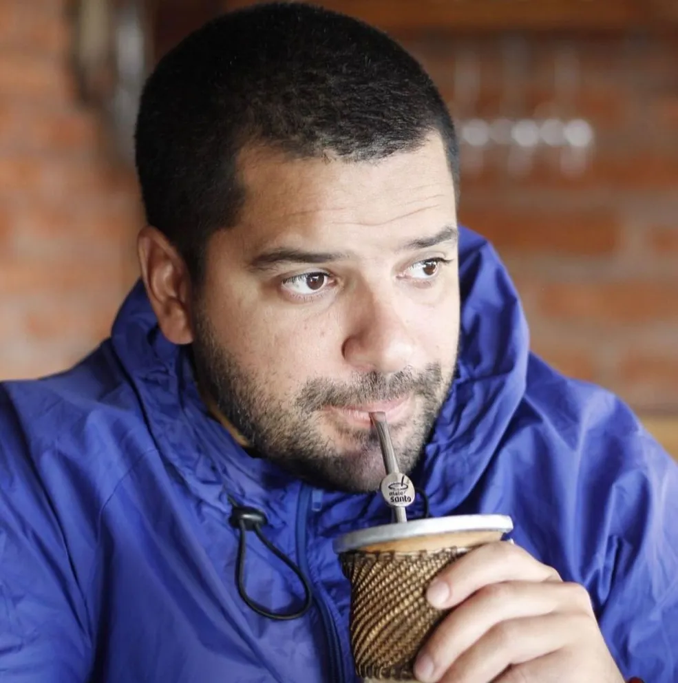 Rodrigo Aurrecochea, precandidato a intendente de Patagones: habló de sus proyectos y destacó al empleado público 