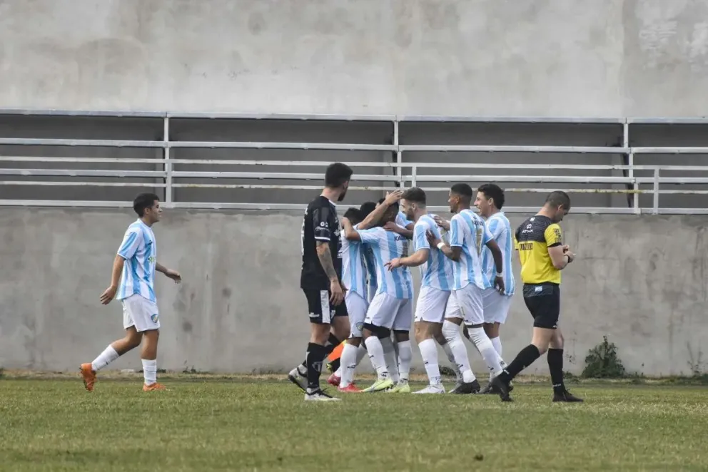 Con goleada incluida, Sol de Mayo se reencontró con la victoria ante Liniers