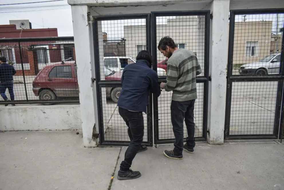 Padres de la ESRN N° 19 piden la intervención de la SENAF