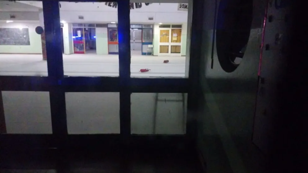 Desconcierto para dar con los responsables del vandalismo en la Escuela 141
