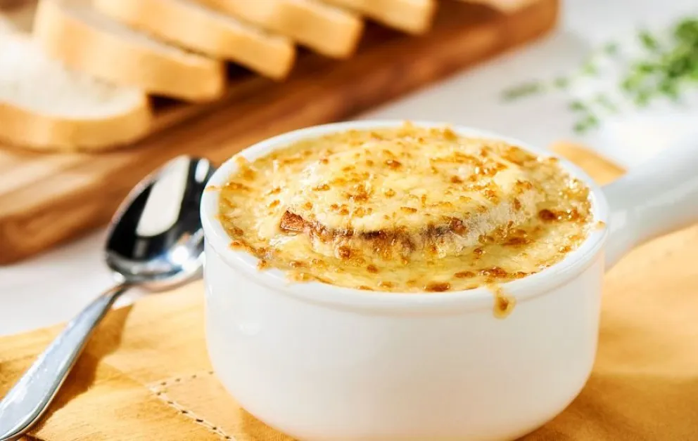 Sopa de Cebolla Gratinada: la receta más fácil y económica  