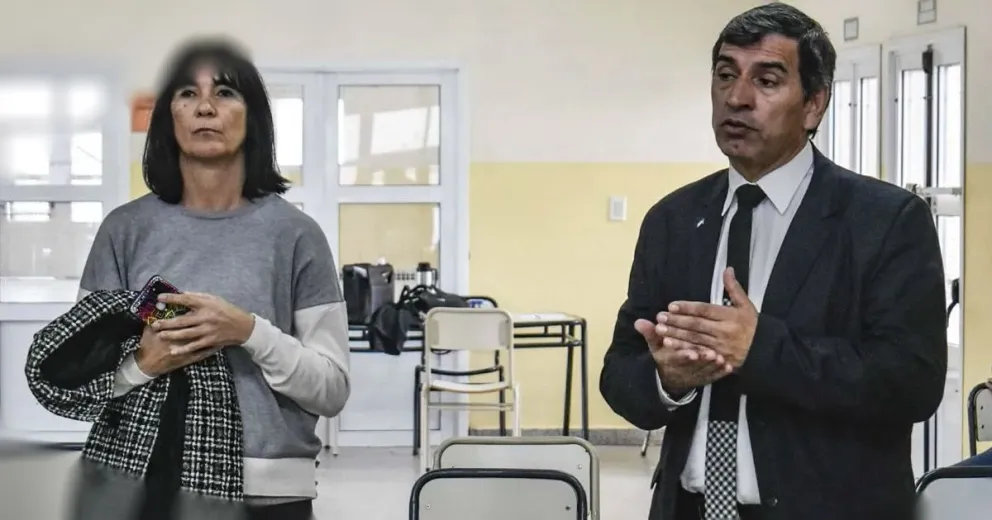 La chica que entró armada a una escuela continuará con clases de forma virtual