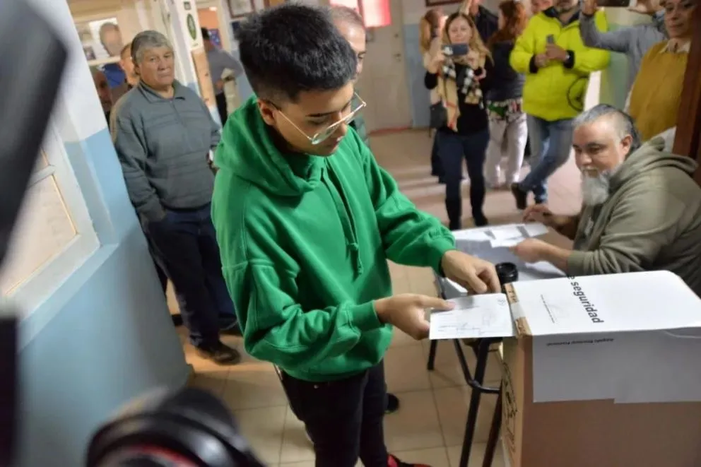 Más de 9 mil menores podrán votar en Río Negro en las PASO 