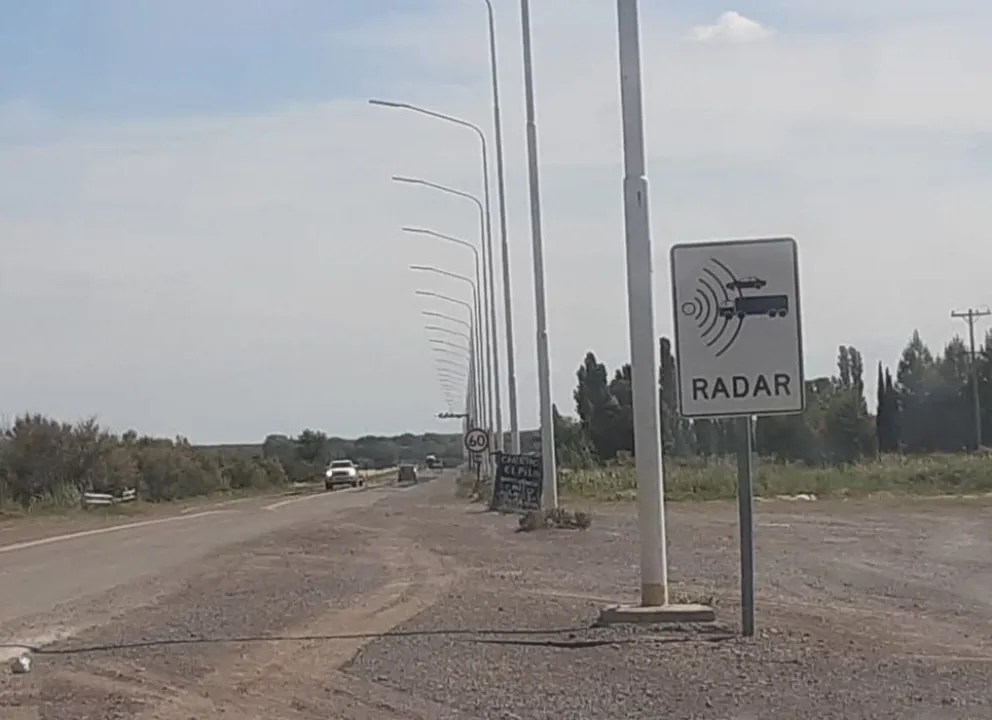 Automovilistas patalean por la falta de flexibilidad en los pagos de sumas siderales