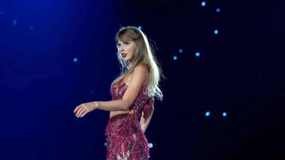 Taylor Swift sorprende a sus empleados repartiendo 55 millones de dólares de su exitosa gira