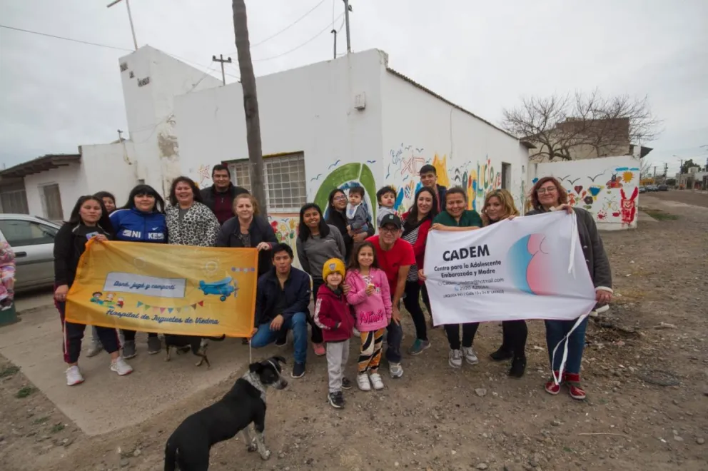 El Hospital de Juguetes visitó el CADEM del Lavalle y entregó presentes 