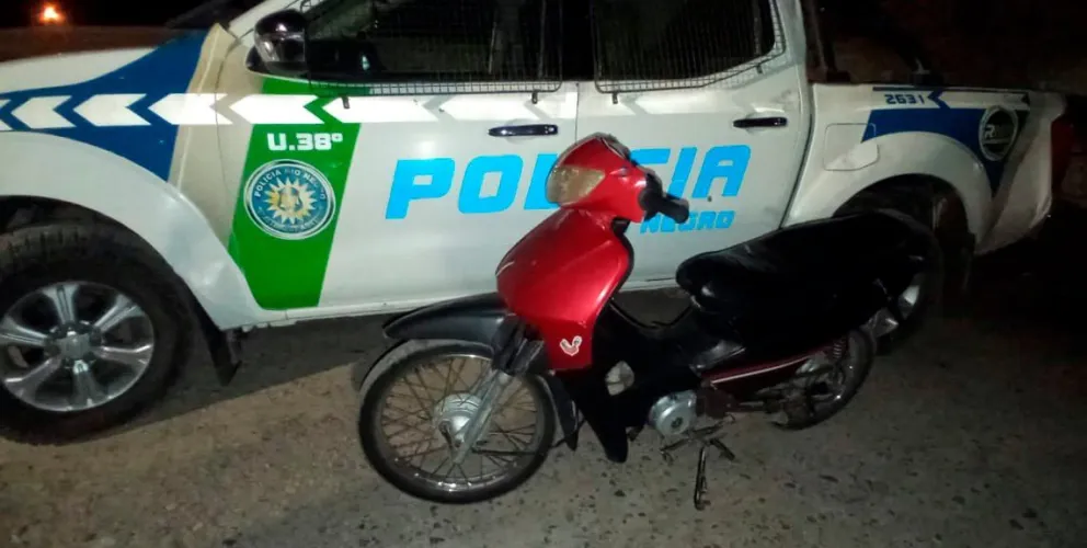 Uno adentro y otro con tobillera por el robo de motos en Viedma