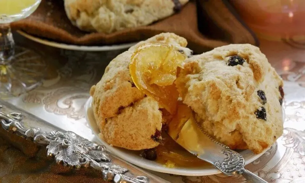 Cómo hacer scones: la auténtica receta inglesa para que te salgan riquísimos 