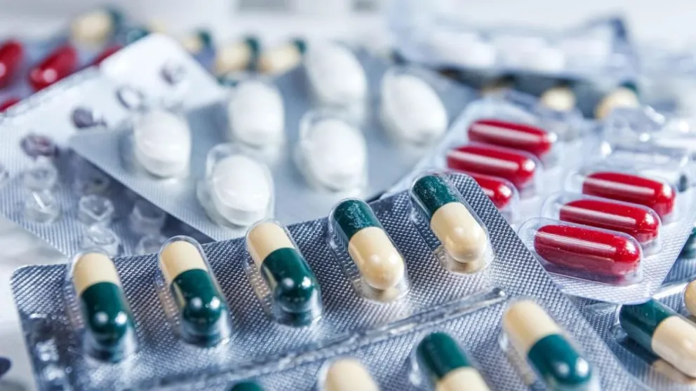 Los medicamentos aumentan hasta un 30% y denuncian faltante en farmacias