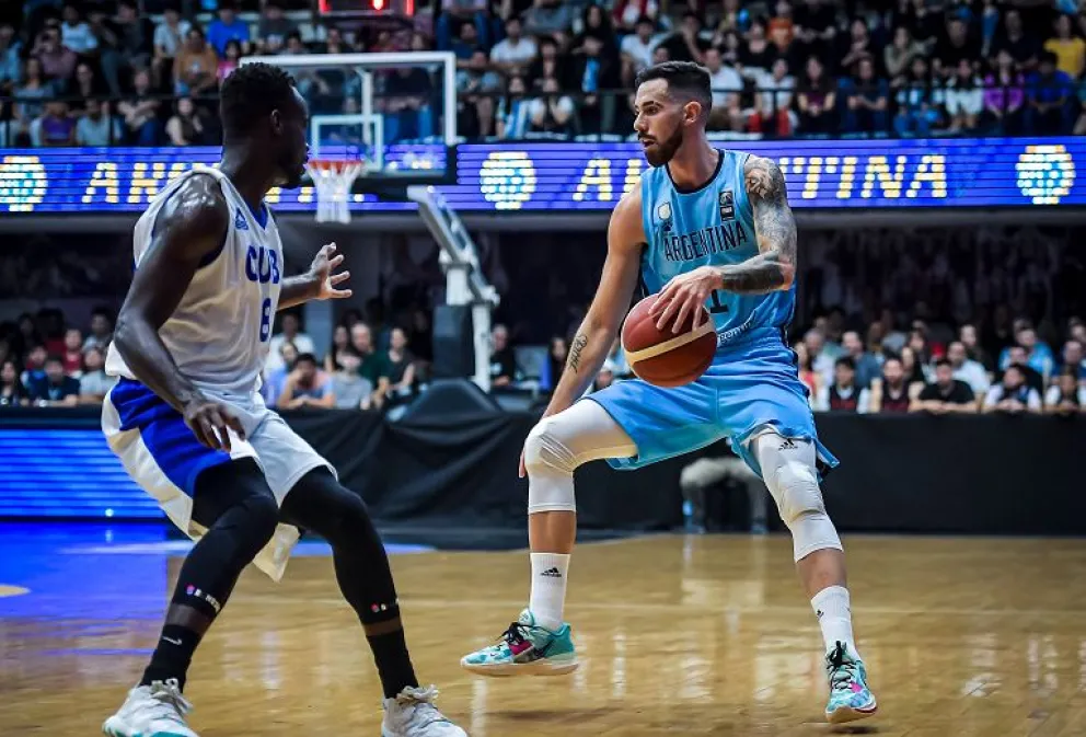 Argentina aprovechó ante Cuba su última carta y se metió en semifinales