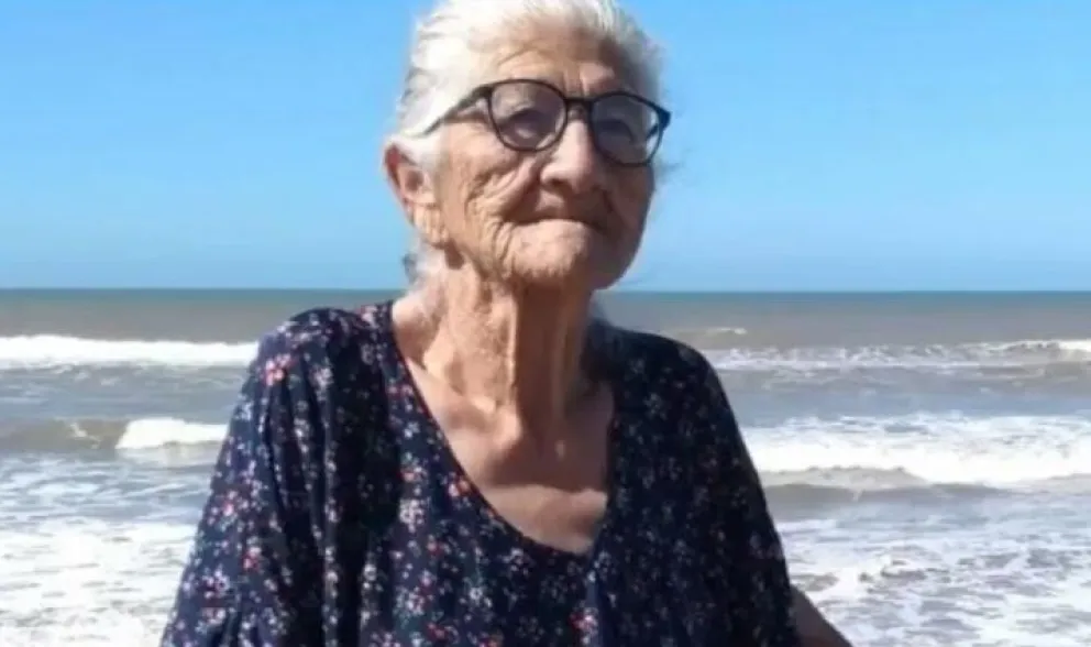Una abuela cumplió 100 años de vida y fue motivo de celebración en Viedma