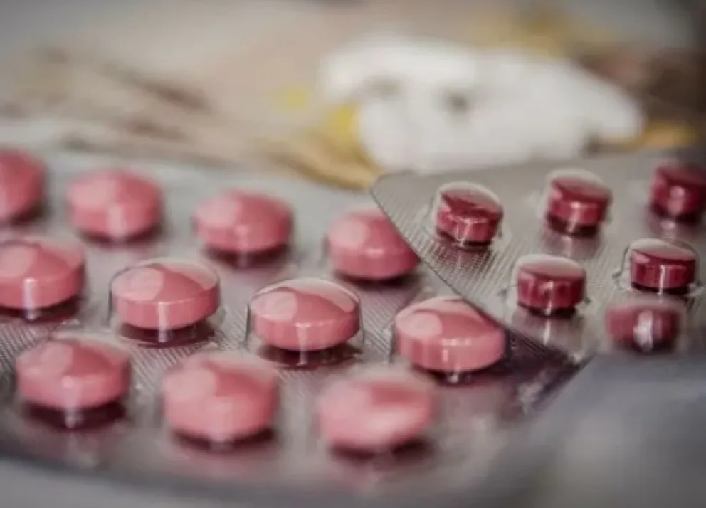 El gobierno anunció un acuerdo con farmacéuticas para congelar el precio de los medicamentos 