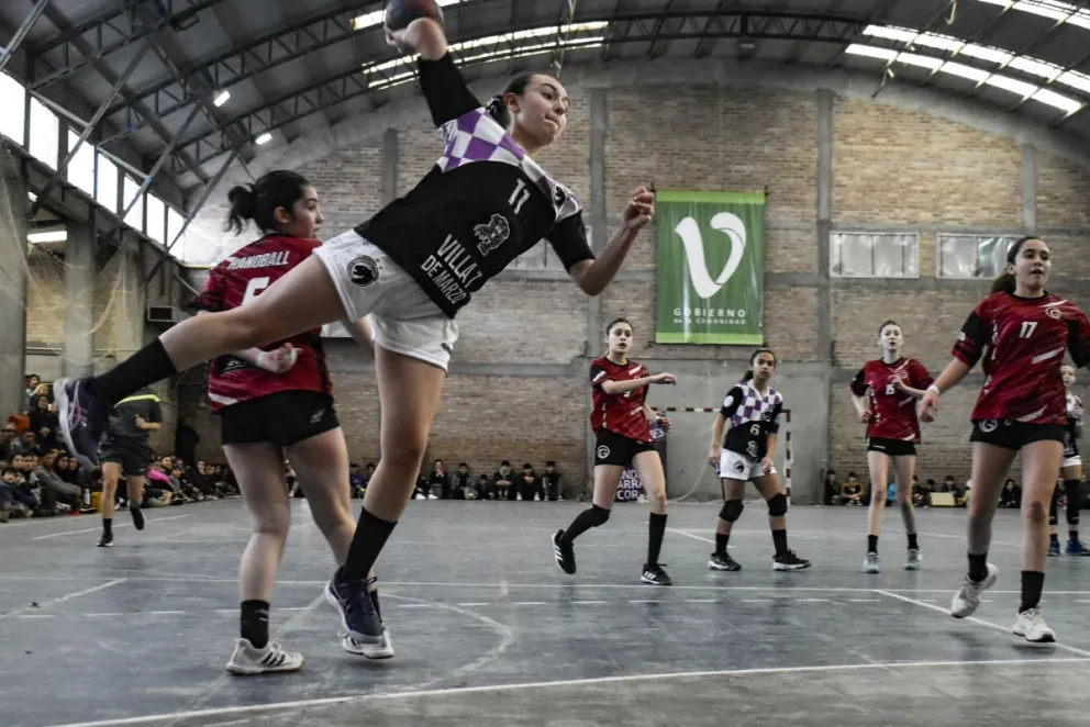 Puesta a punto y el sueño del gimnasio propio: comienza una nueva etapa en el handball local