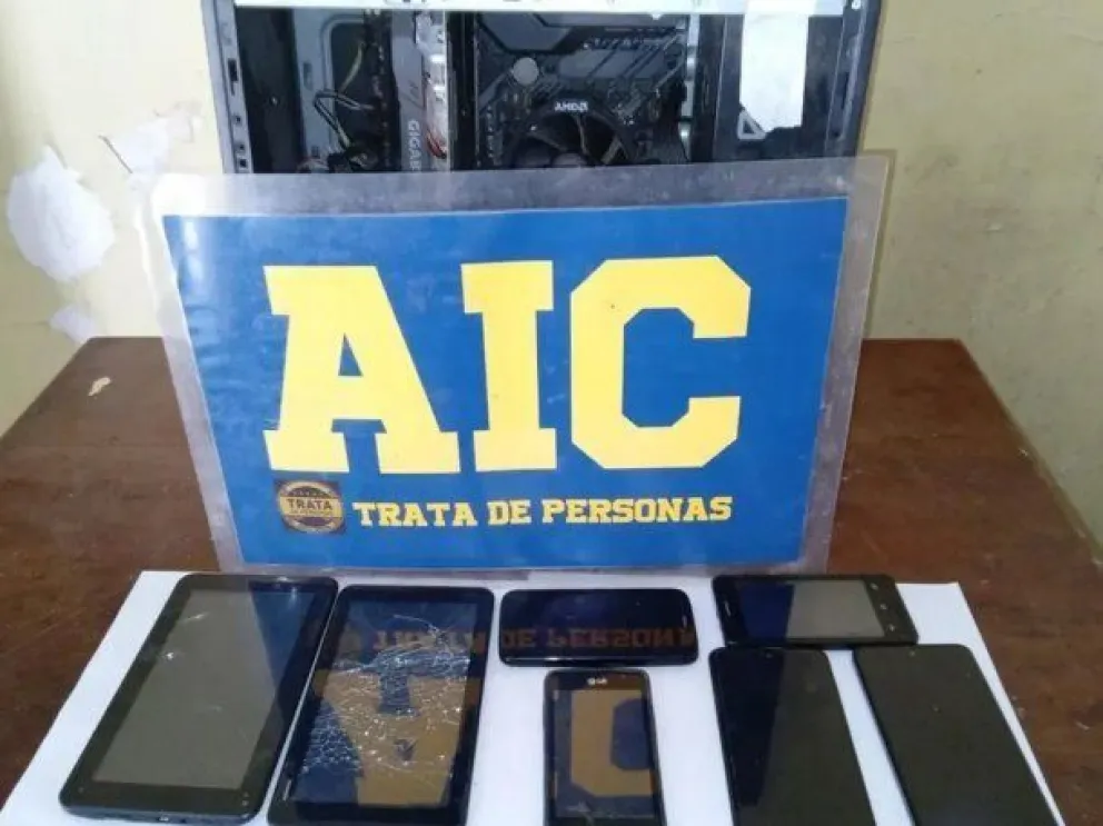 Detuvieron a una pareja por abusar y filmar a su nieto durante ocho años 