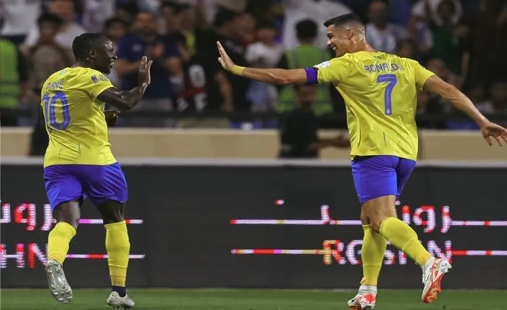 “Hat-Trick” de Cristiano y asistencia de lujo en la goleada de Al Nassr