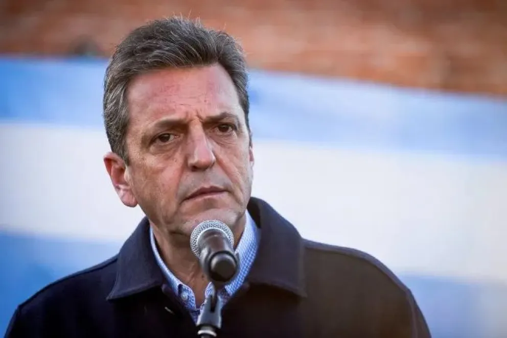 Sergio Massa le pidió a Tolosa Paz que suspenda los planes sociales de quienes participaron en los saqueos