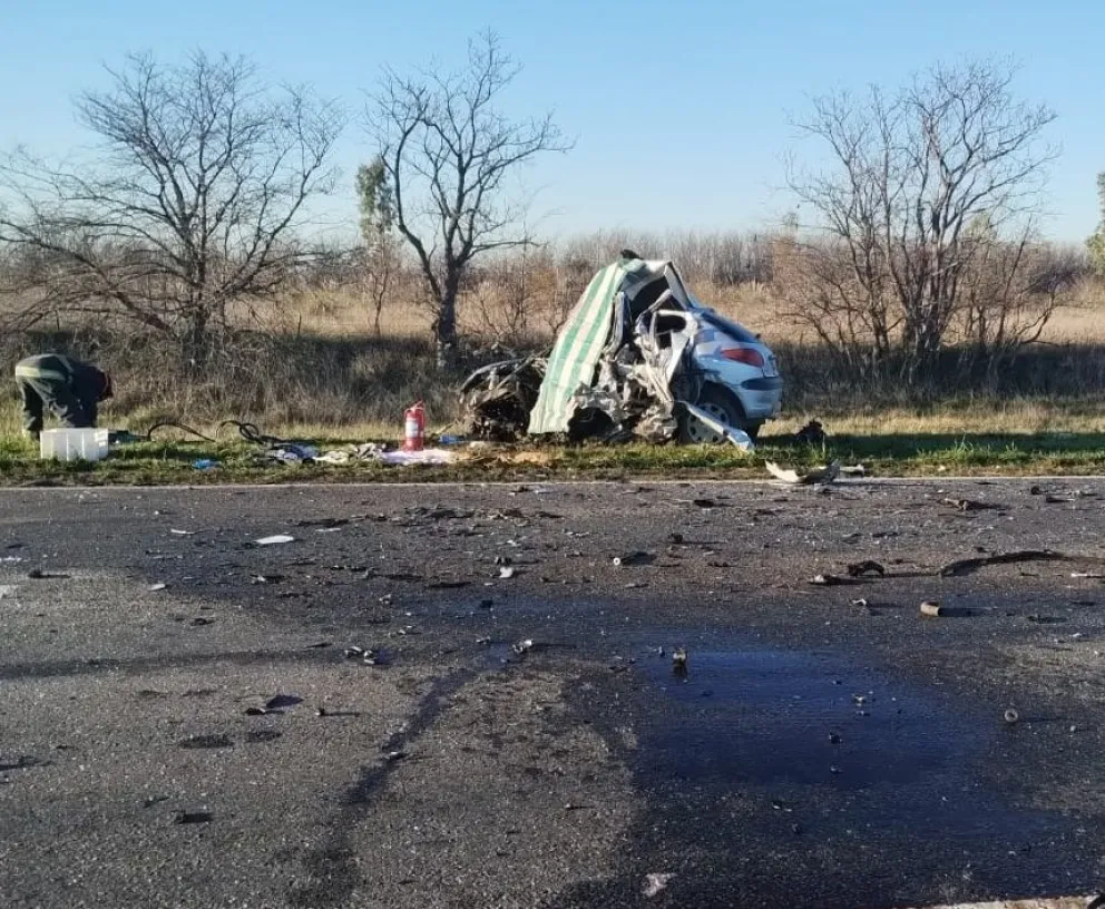Trágico final para una familia de Las Grutas durante un accidente vial en la ruta 5