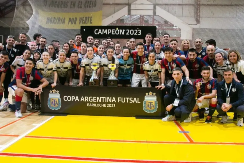 Apasionante final de la Copa Nacional de Futsal en Bariloche, con un gimnasio colmado