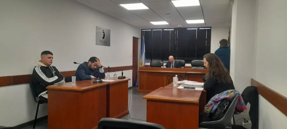 Un peligroso joven con antecedentes fue condenado a 4 años de prisión por una serie de delitos