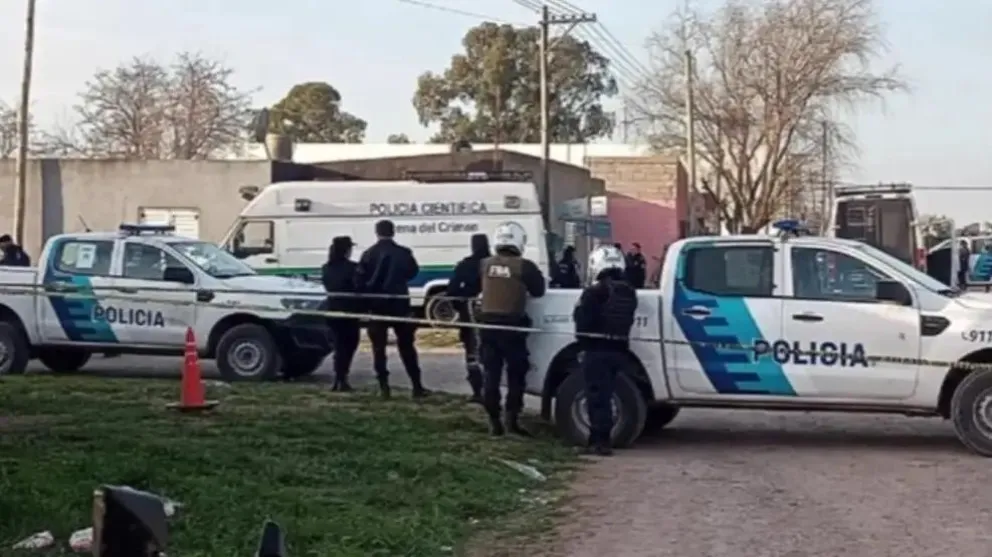 Horror en Olavarría: mató a su pareja y a su hijastro, los metió en el freezer y se quitó la vida
