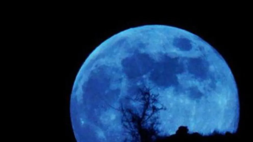 Evento astronómico único en agosto: cuándo se podrá ver la Superluna Azul