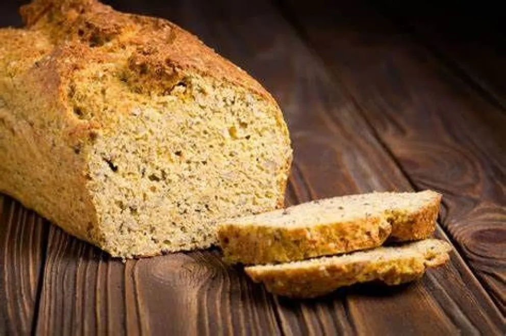 Pan de garbanzo y miel: opción saludable para el desayuno o la merienda