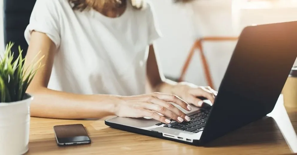 Soluciones para cobrar trabajos en dólares en Argentina: la mejor alternativa para freelancers