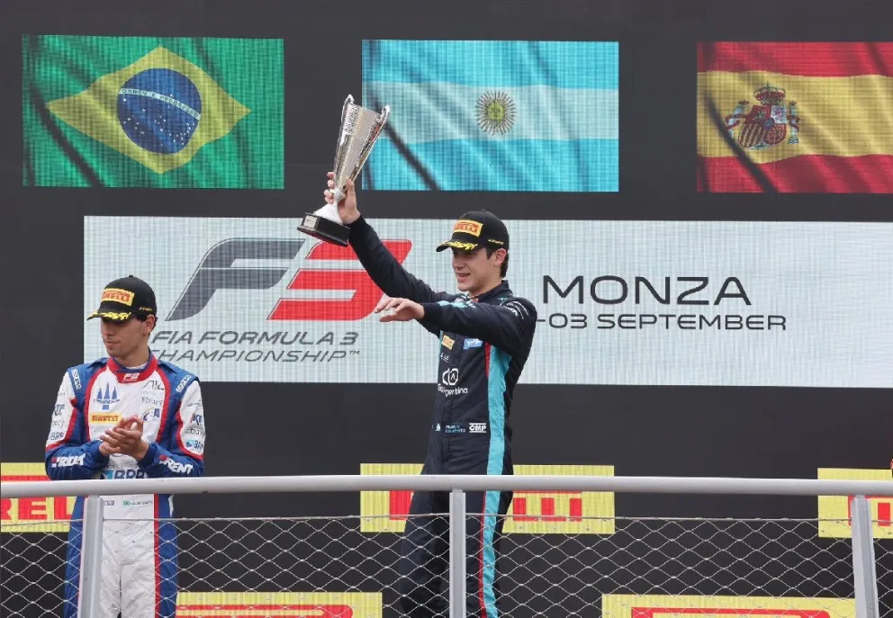 En una histórica presentación, Franco Colapinto ganó en Italia y se encamina al subcampeonato