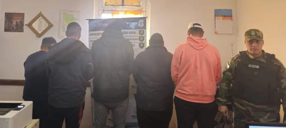Arrestan a cinco cazadores furtivos de Viedma que mataron ñandúes en Patagones