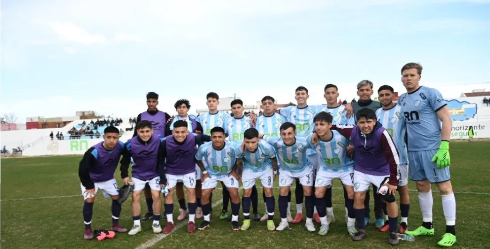 Peña Azul y Oro y Sol de Mayo alcanzaron a Villalonga en la cima del campeonato