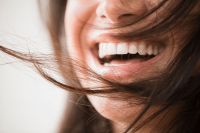 La risa, el secreto para cuidar el corazón según la ciencia